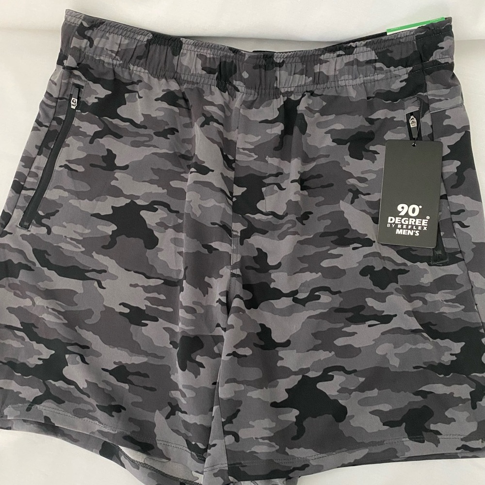 Men’s Active Shorts Camouflage 90 Degree By Reflex Everyday Large NWT